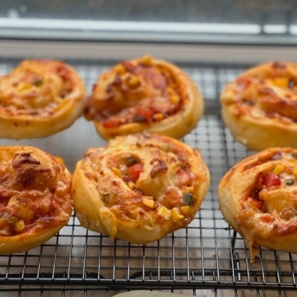 Pizza Swirls (6pcs)